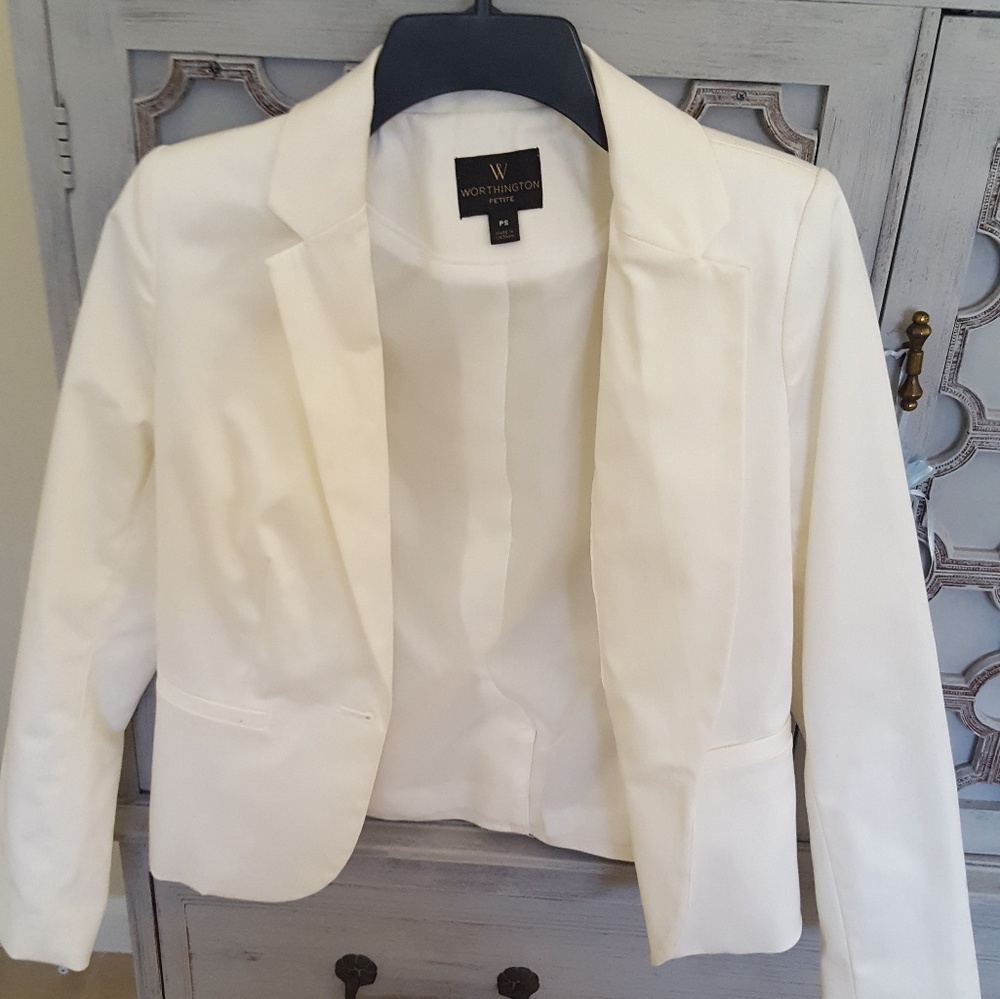 Worthington Off White blazer